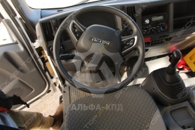 Elf KV100 4x2, КМУ HYVA HB60 3.2 т [4]