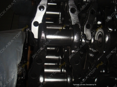 Цепь гусеничная Komatsu D65Shantui SD16 39зв 0304 130618
