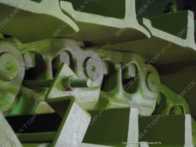 Гусеницы Komatsu D375A5 Berco 1953204552башмак 710мм 0626 120844