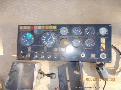 Продаются запчасти для LIEBHERR LT1080 1201 120028