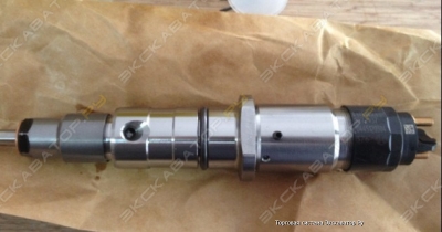 Cummins Bosch  Форсунка 0608 135849