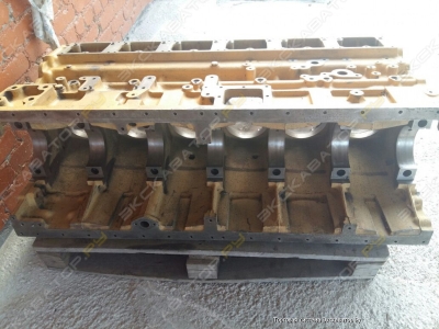 Блок ДВС Komatsu 6D170 6162231113 0712 065451