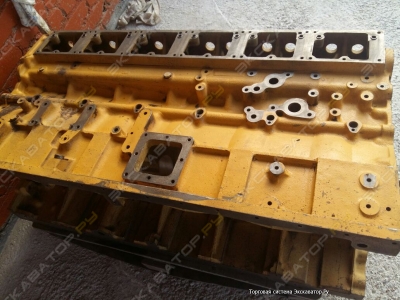 Блок ДВС Komatsu 6D170 6162231113 0712 065722