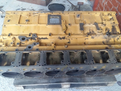 Блок ДВС Komatsu 6D170 6162231113 0712 065730