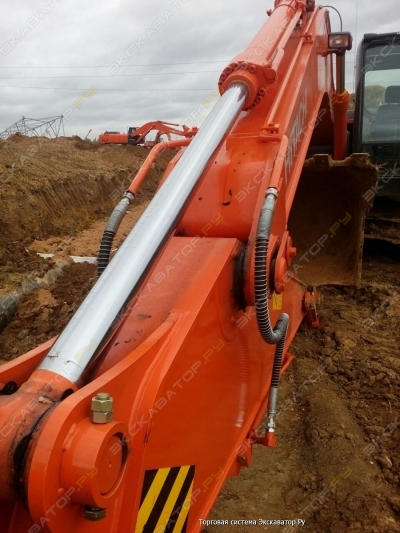 Цилиндр Рукояти HITACHI ZX210G 1001 163230