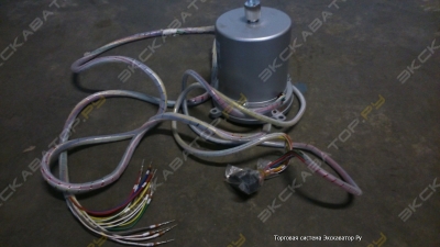 Токосъемник автокран XCMG QY25 QY50 1017 170537