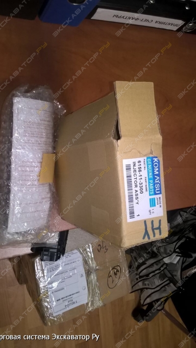 Форсунка топливная 6156-11-3300 Komatsu PC400-7 [2]