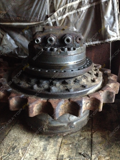 Редуктор хода DOOSAN 340. [3]