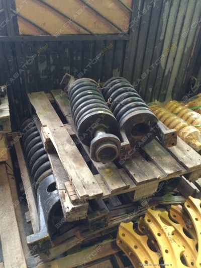 Механизм натяжения на PC200-7 20Y-30-38500 [1]