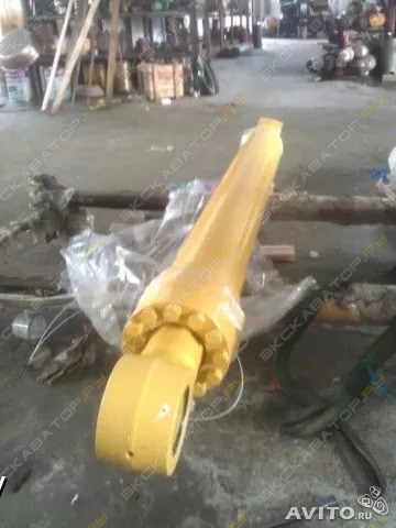 Гидроцилиндр ковша Komatsu [1]