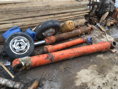 Гидроцилиндры HITACHI 200/330-3 [1]