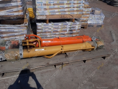 Продам гидроцилиндры CAT HITACHI [2]