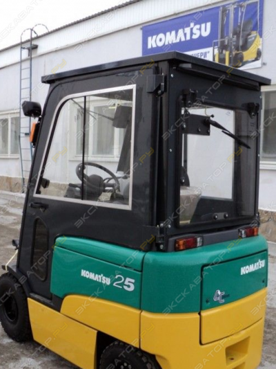 Металлическая кабина на погрузчик Komatsu 2,5т [2]