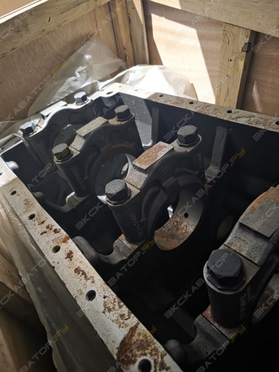Блок цилиндров для бульдозера SD32, 303115600 [3]