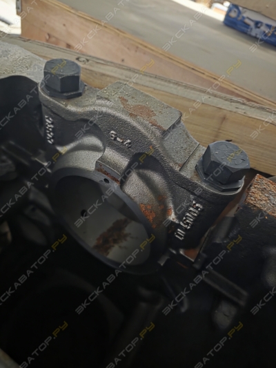Блок цилиндров для бульдозера SD32, 303115600 [4]