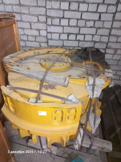 Редуктор бортовой левый , 185-18-A0001-SS [1]