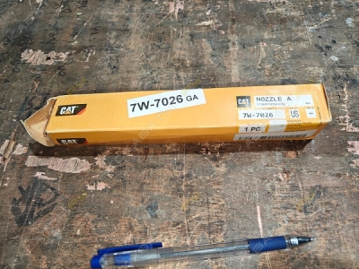 Форсунка топливная ДВС, 7W-7026-GA [2]