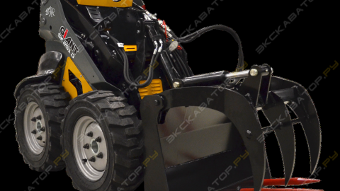 SKID STEER GiANT