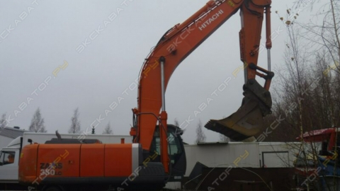 Hitachi 330