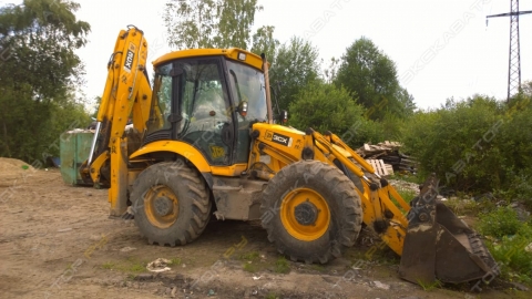 Аренда экскаватора погрузчика в Кировске
