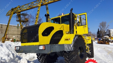 Кировец К-700