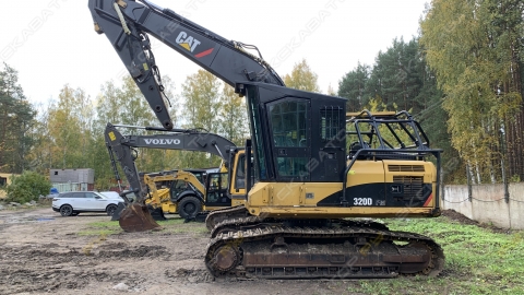 Caterpillar 320 FM