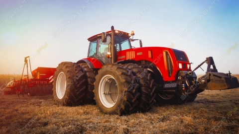 Трактор BELARUS-3522