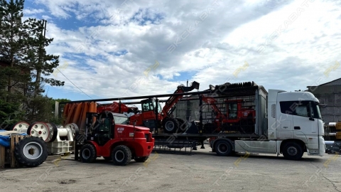 photo1718697054