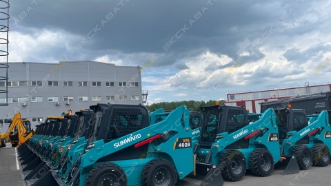 Мини-погрузчик SUNWARD SWL4028