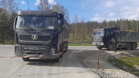 Самосвалы Шакман 8x4