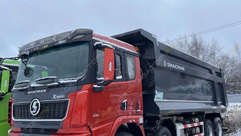 Самосвал SHACMAN 8х4 X3000, U-образный кузов 35 м3