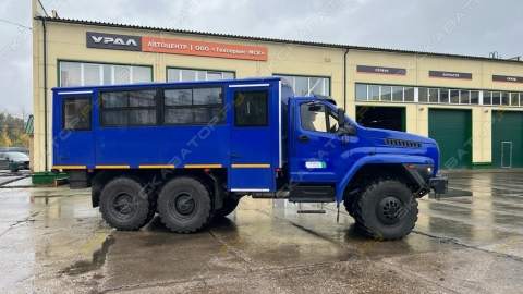 Вахтовый автобус УРАЛ