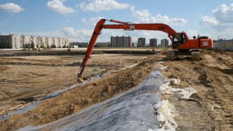 Работа бульдозера планировка обратной засыпки
