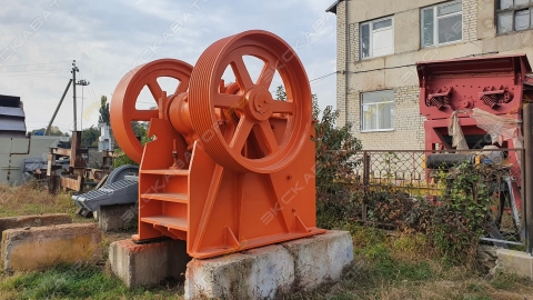 Щековая дробилка ОМ-35 (100 м3/ч)