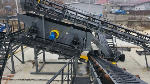 Грохот ГИС-42 на раме с развязкой конвейеров