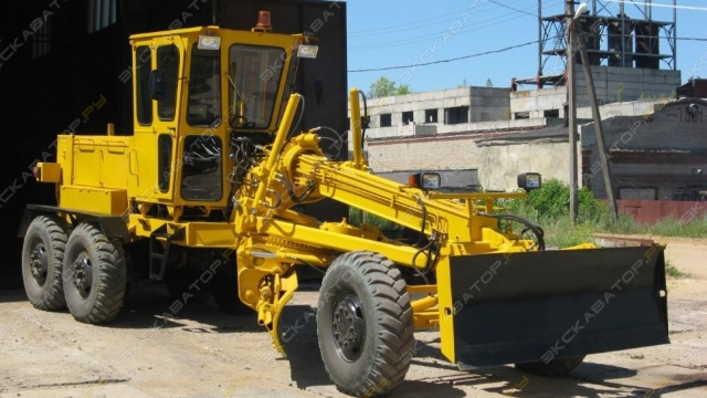 Аренда грейдера (автогрейдера) Брянский арсенал ДЗ-180, Тюмень - №463539