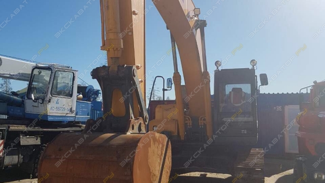 Hyundai 250lc 7