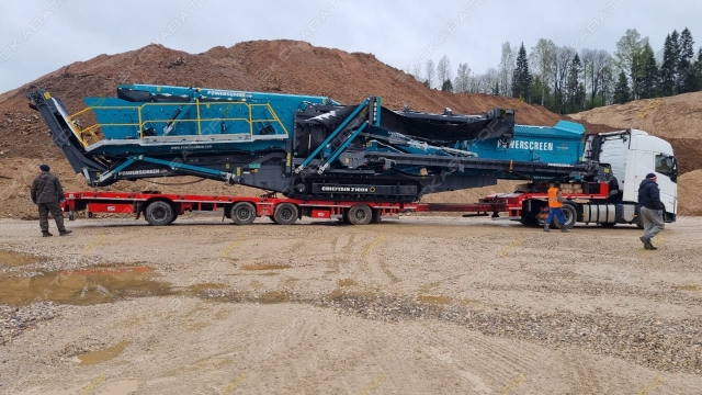 Продажа грохота Powerscreen Chieftain 2100X track (3 Deck) 2024 год ...