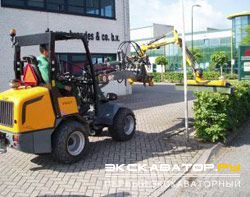 Мини-погрузчики фронтальные GiANT V452 T