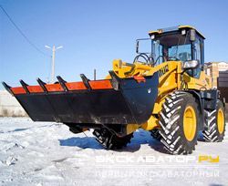 Фронтальные погрузчики колесные Amur DK630M