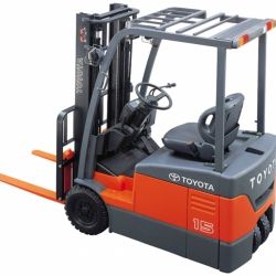 Электропогрузчики Toyota 7FBE13