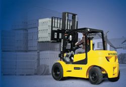 Автопогрузчики вилочные Hyundai 35DS-7E