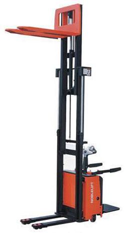 Самоходные штабелеры Noblelift CL1529IFFL