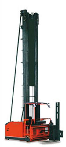 Узкопроходные штабелеры Magaziner EK 1500XL