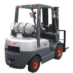 Автопогрузчики вилочные Hytsu FG20T