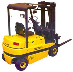 Электропогрузчики RAD Compact EV 412