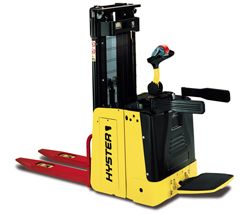 Самоходные штабелеры Hyster S1.5S-IL
