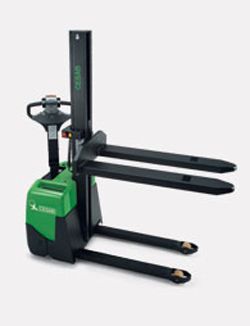 Самоходные штабелеры Cesab S110