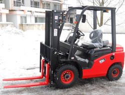 Автопогрузчики вилочные Reddot CPCD20T8