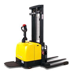 Самоходные штабелеры CHL CDD16-D920